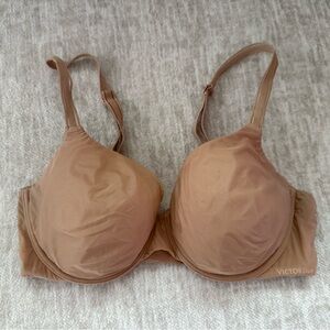 Victoria's Secret Lined Perfect Coverage Nude T shirt Bra